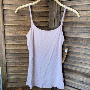 Wayi Classic Scoop Neck Snug Camisole Light Pink